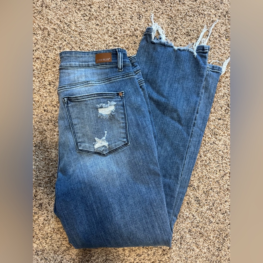 Judy Blue Frayed Hem Distressed Blue Jeans